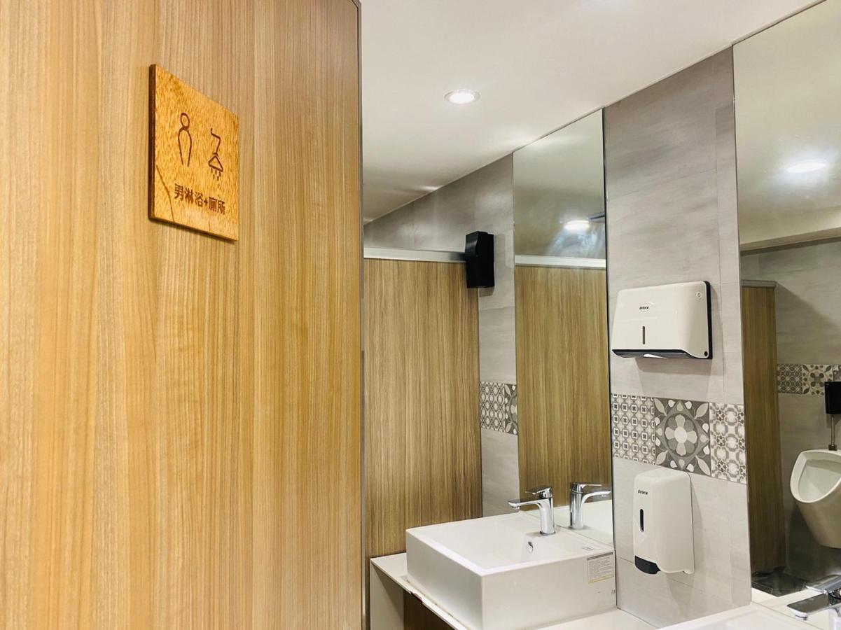 Doudian Ddinn Hotel Тайджун Екстериор снимка