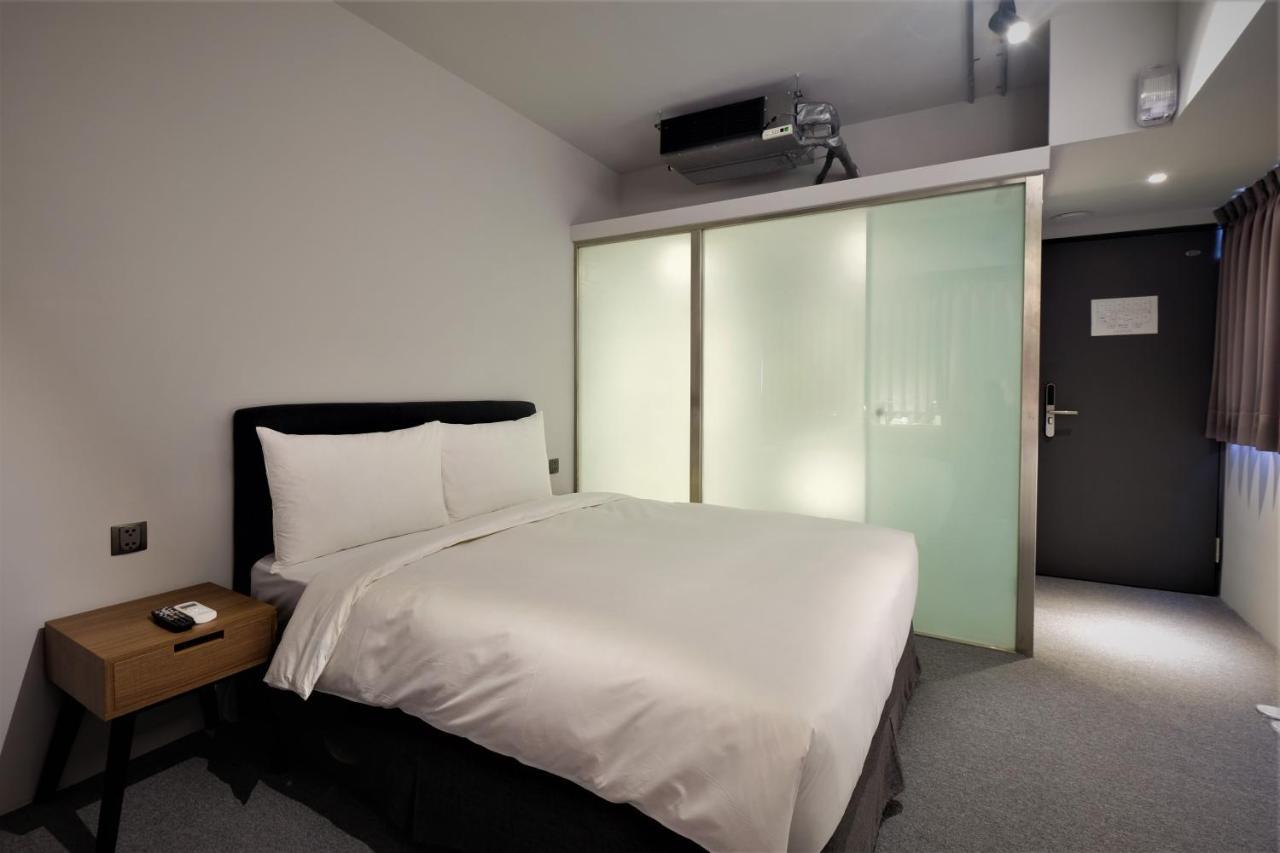 Doudian Ddinn Hotel Тайджун Екстериор снимка